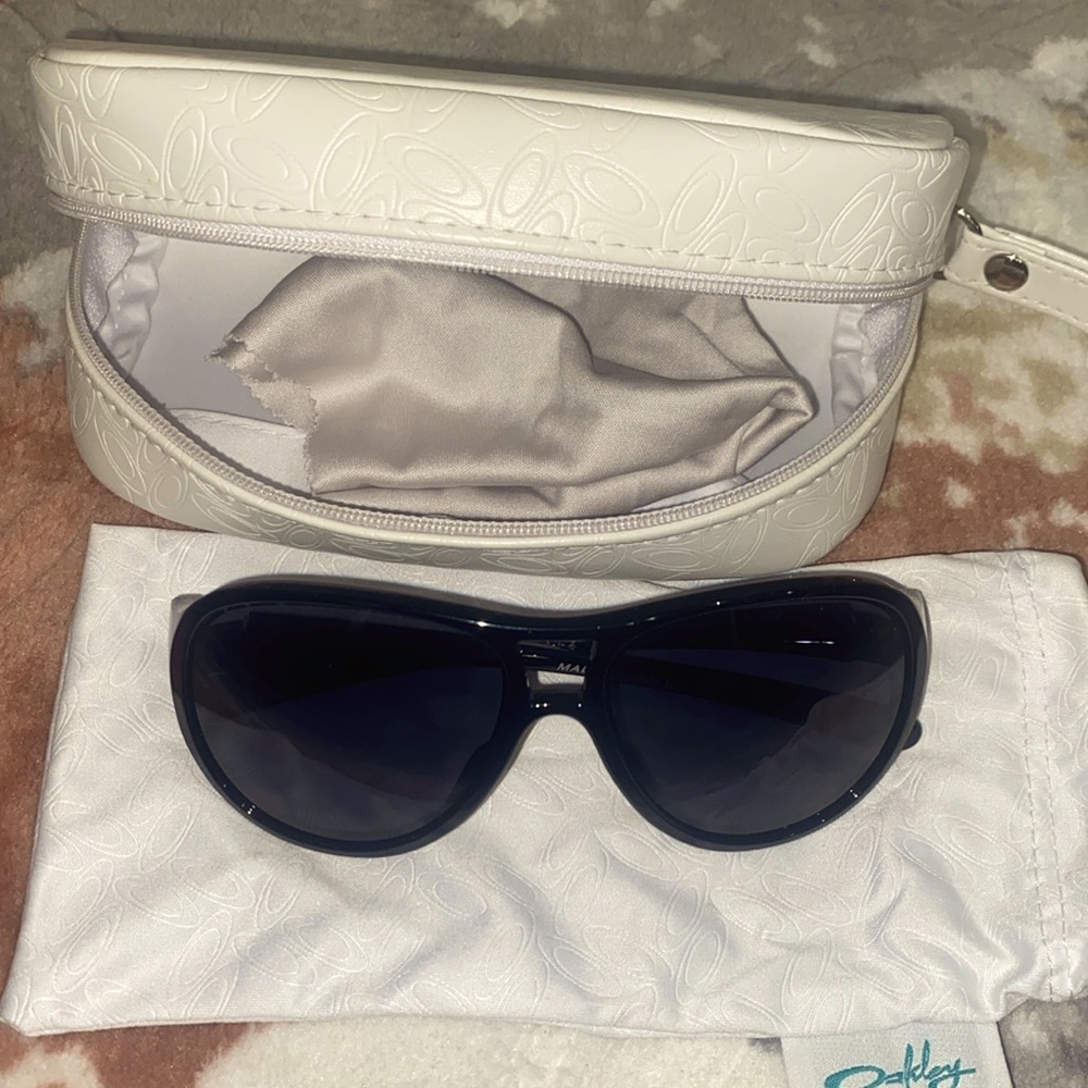 Oakley sunglasses